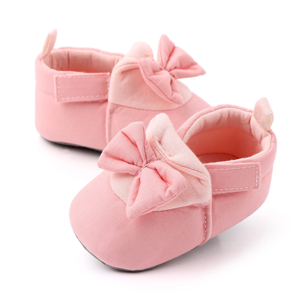 Pretty Bow Baby Booties